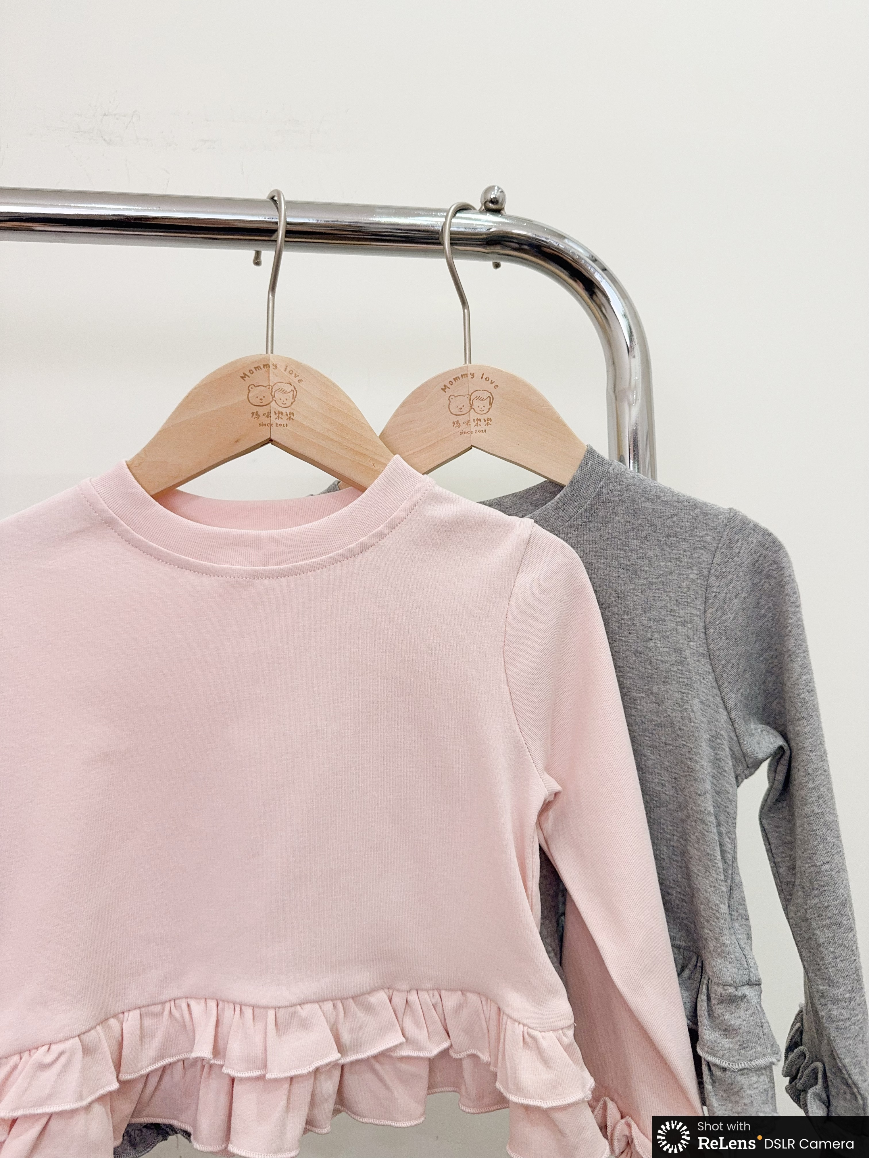 Q020荷葉邊合身打底上衣