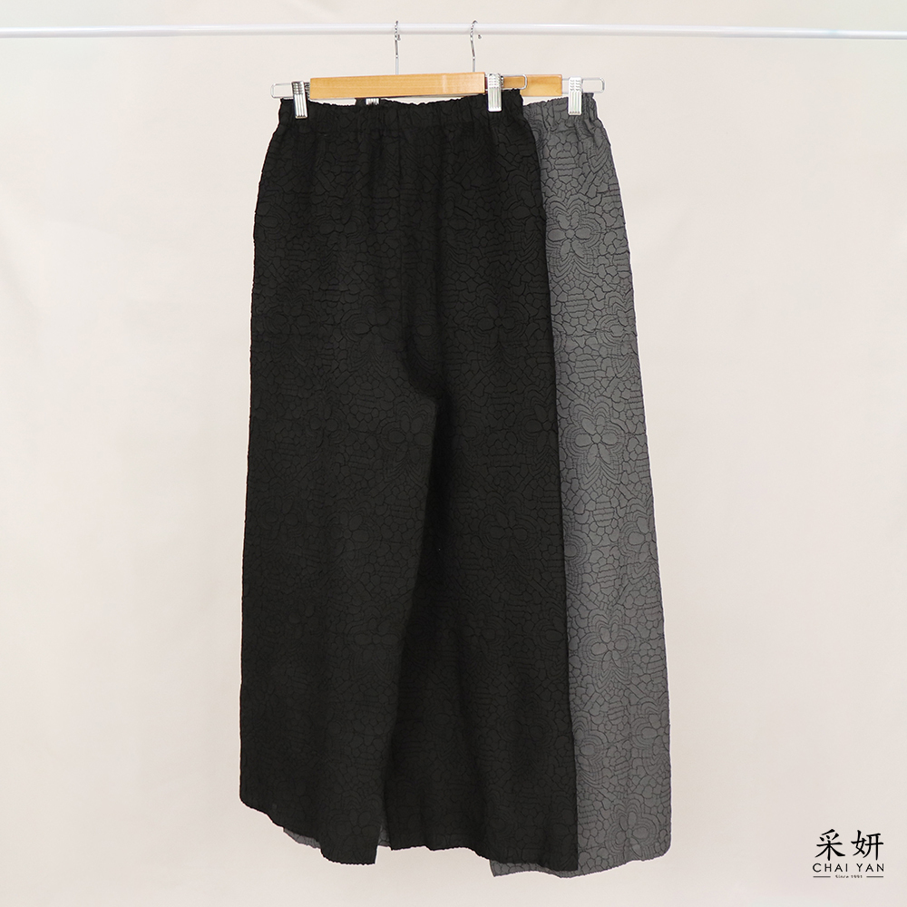 素色壓皺花朵鬆緊腰闊腿寬長褲