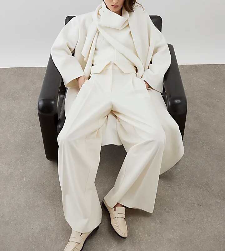 Premium Cream奶油白色反摺腰西裝長寬褲