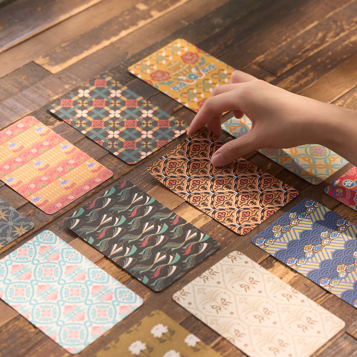 Blessing Oracle — 72 Life Tips from 12 Deities of Taiwan (6pcs)