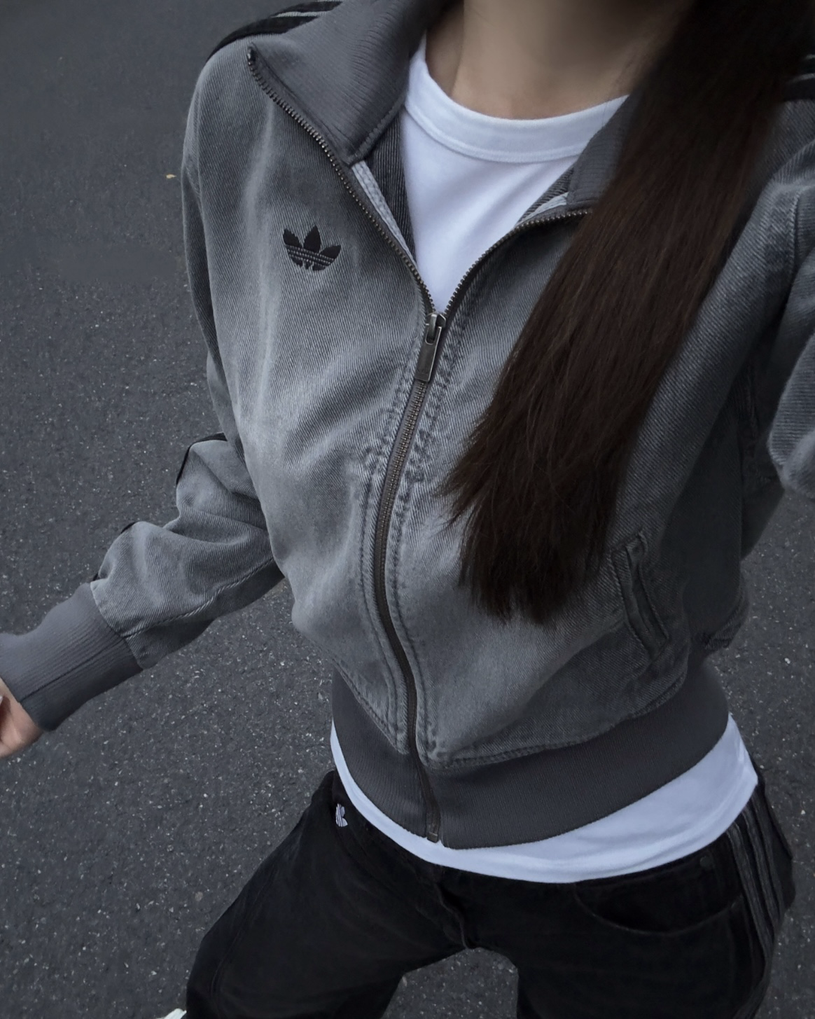 ADIDAS ORIGINALS 水洗灰 牛仔外套 短版 三葉草 女款