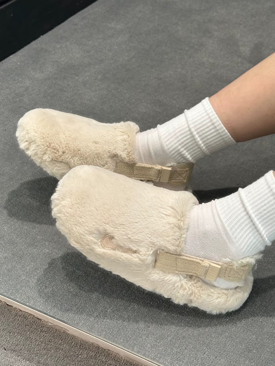 NIKE CALM MULE 絨毛 穆勒鞋