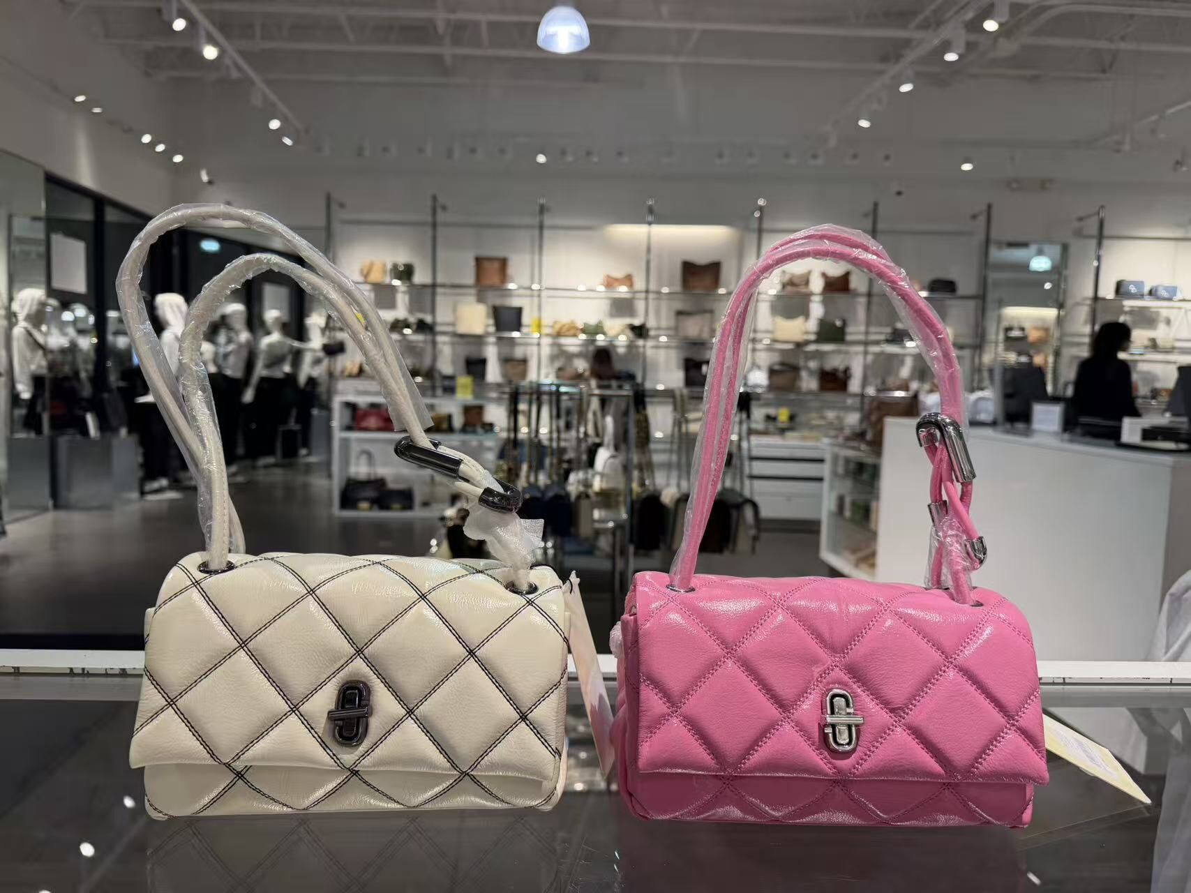 【直播】MARC JACOBS LL1124106 The Quilted Dual 單肩包