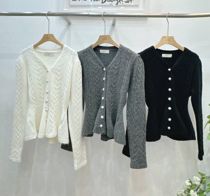 AB41 胸 38-56 長 21$359