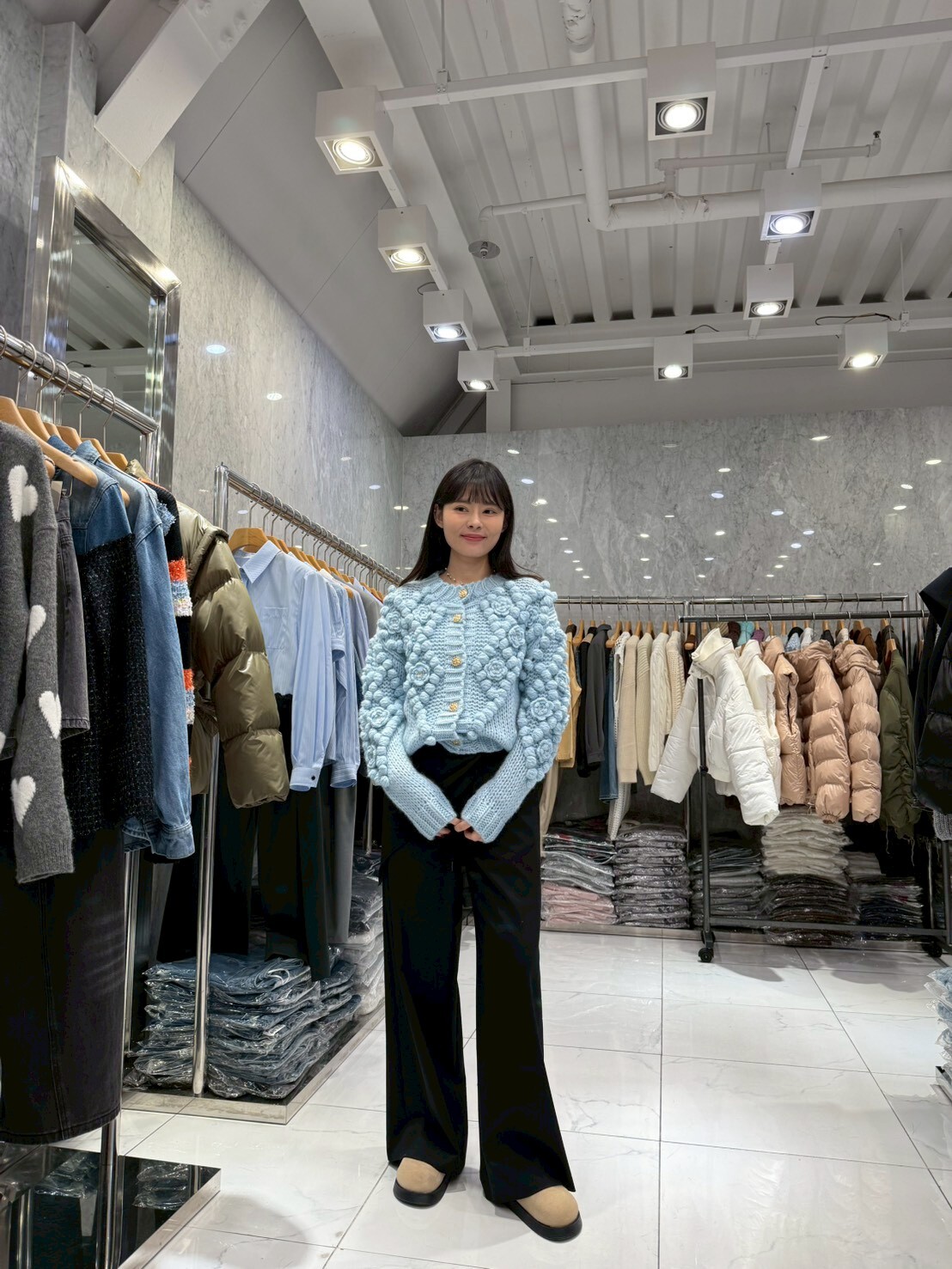 JN5211 特色立體花花球金排扣上衣