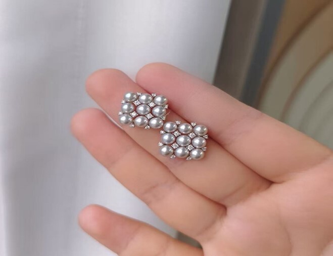 (5308) 九宫格珍珠耳環