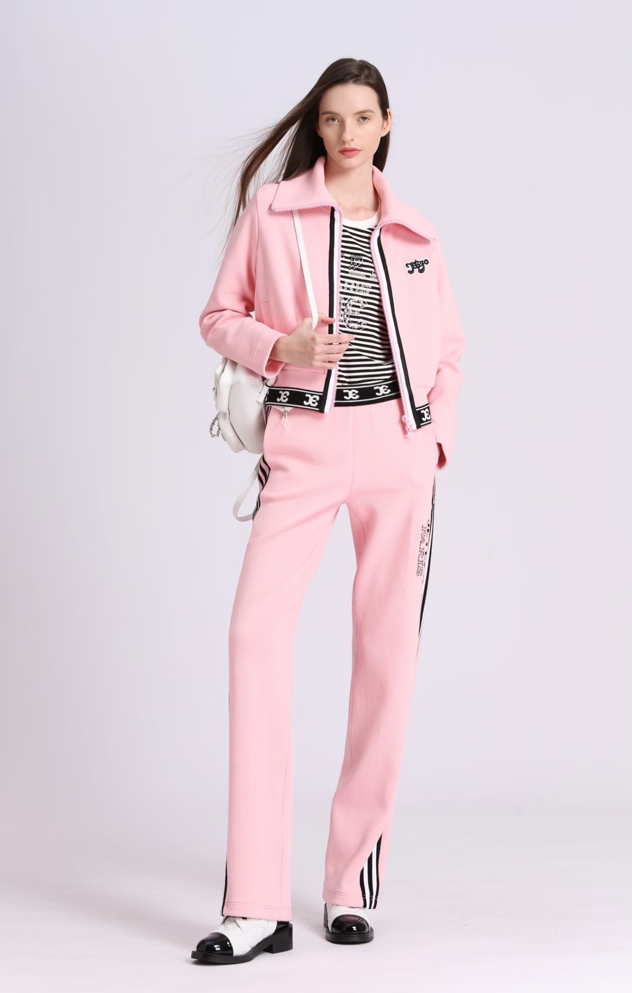 BD15025D1 玫瑰運動-大翻領套裝短版外套