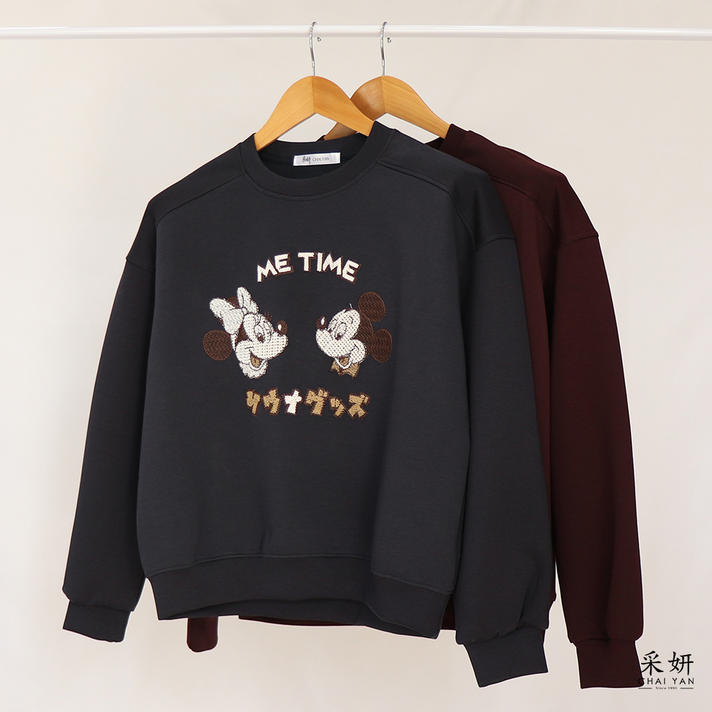 卡通文字微立體刺繡滑棉圓領長袖上衣