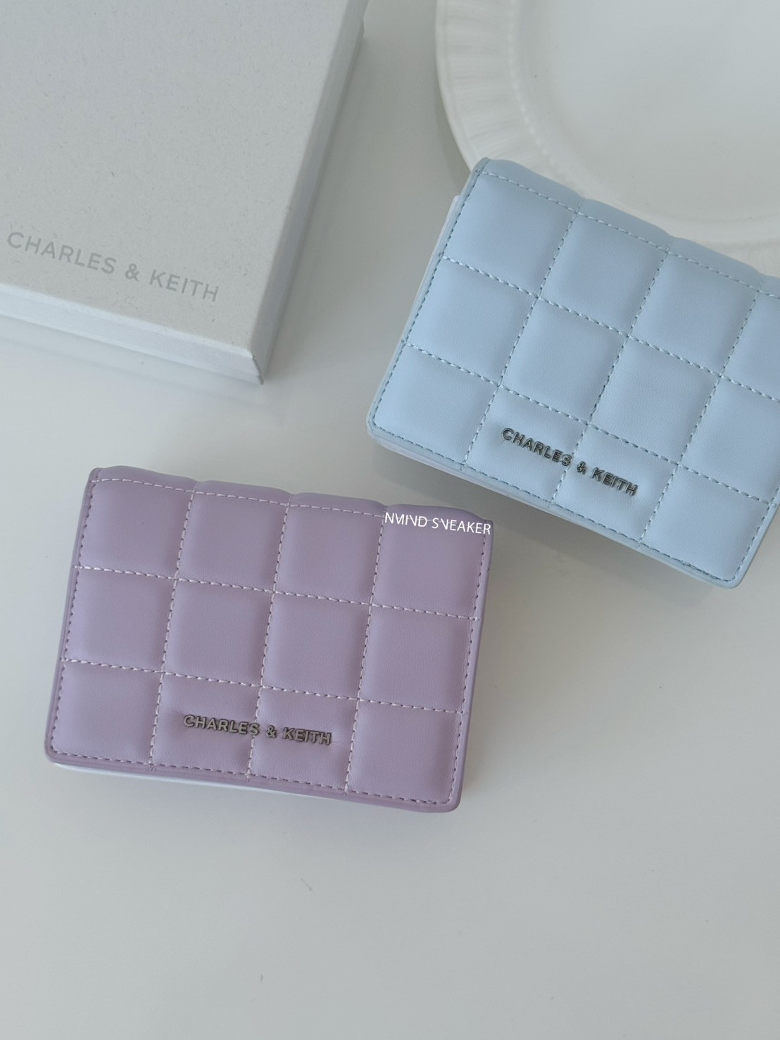 <快速出貨> Charles&Keith 小CK 豆腐方格縫線短夾