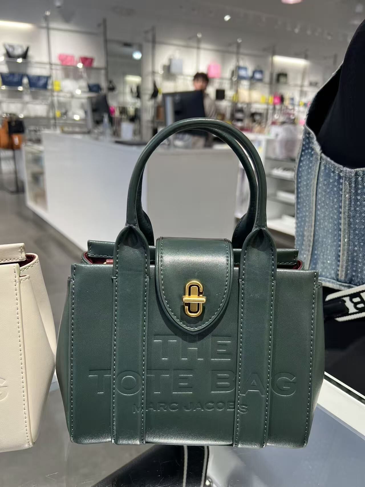 【直播】MARC JACOBS LL1124111 手提包(墨綠色)