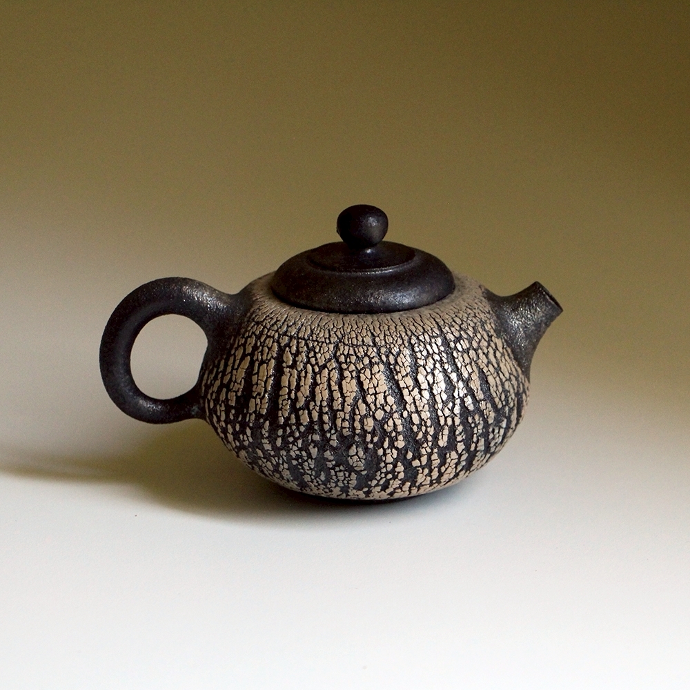 裂地柴燒茶壺