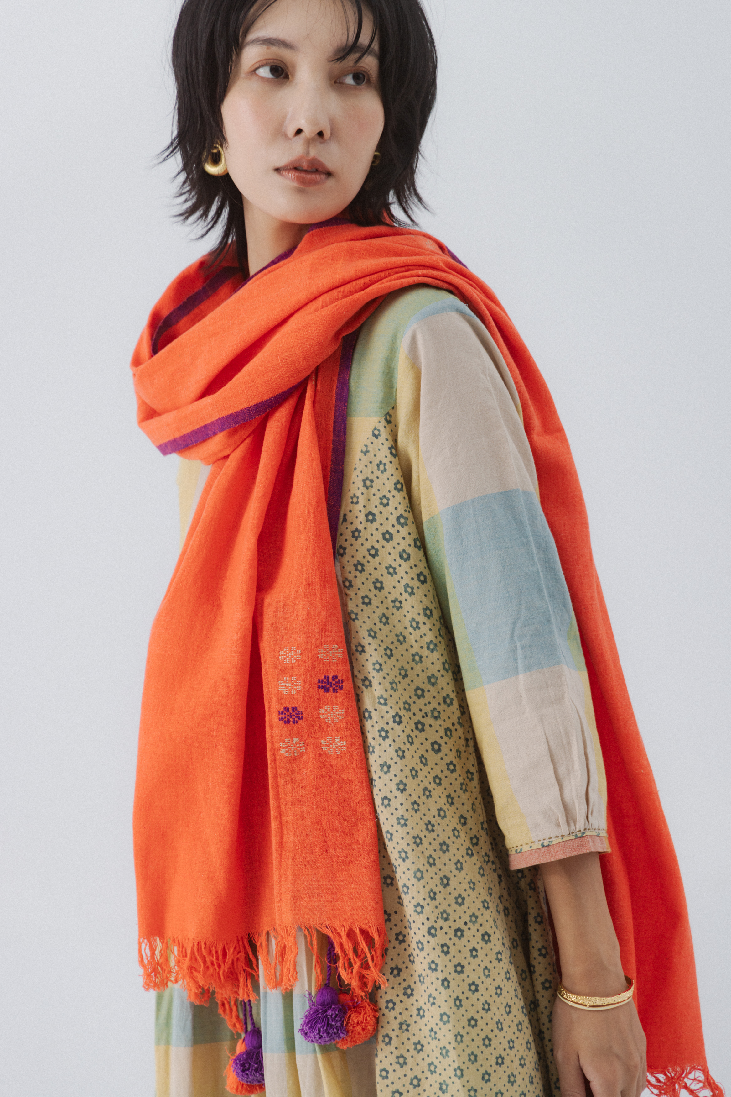 手工織布圍巾披肩_橘紫球球