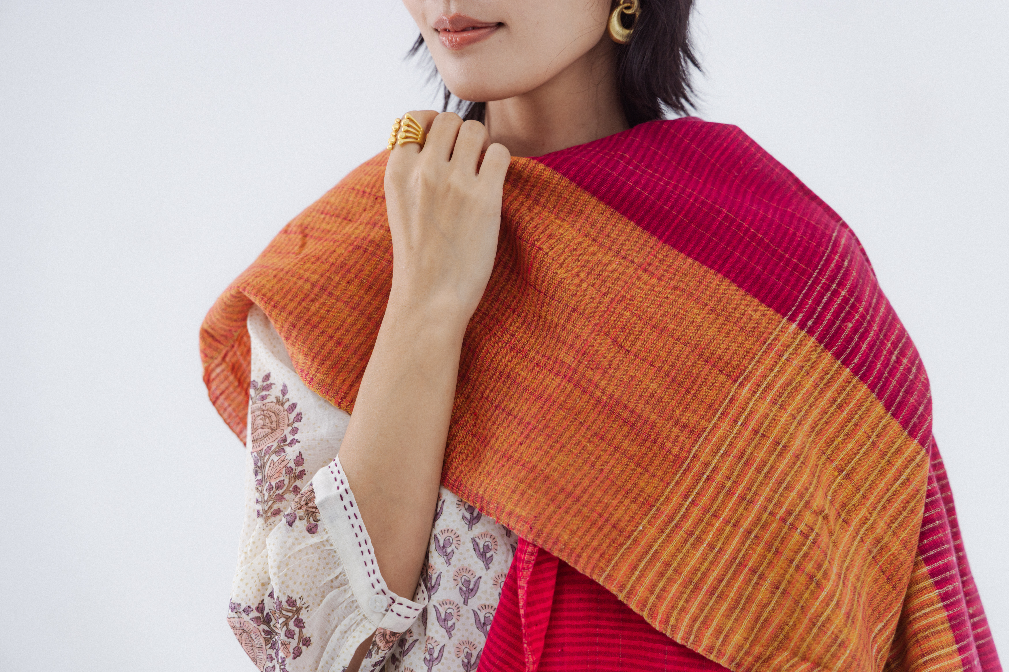 手工織布圍巾披肩_桃黃混織