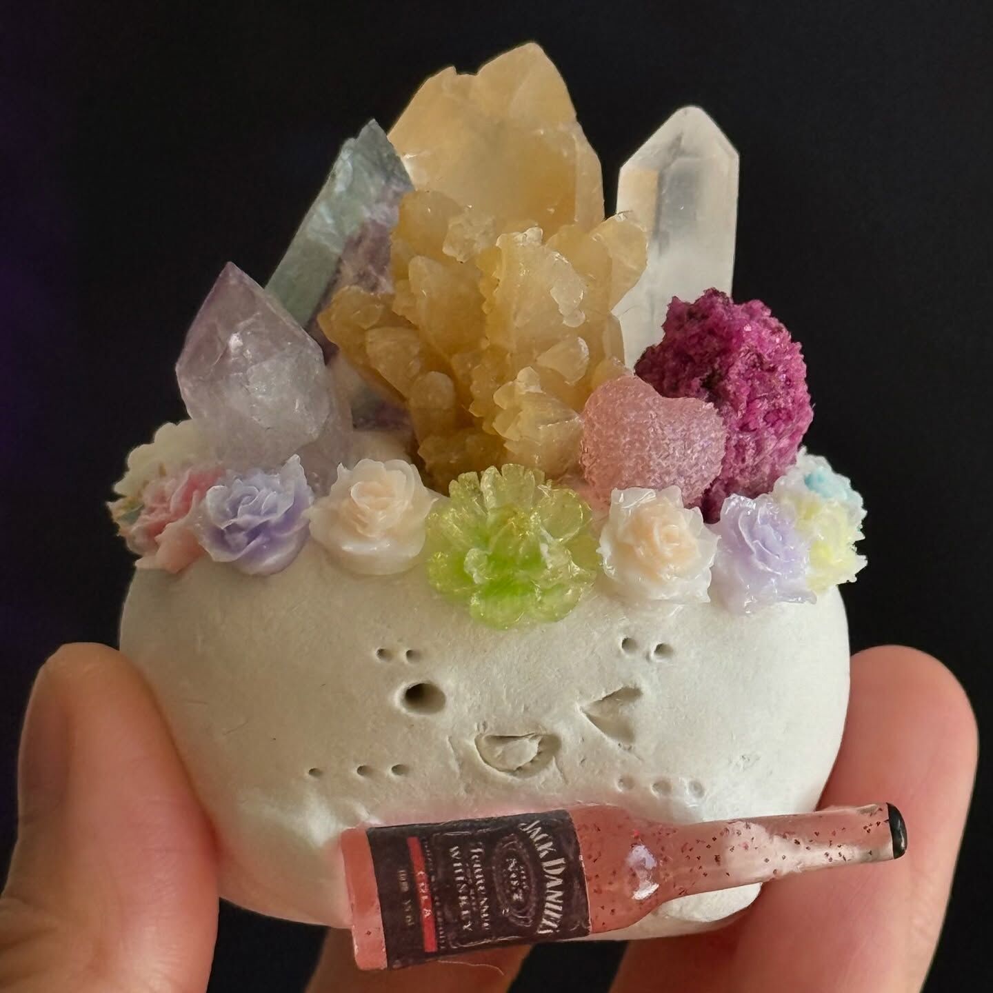 [原石] 橘子水晶+紅寶石+白水晶+螢石+紫水晶+橙方解石花 小晶靈