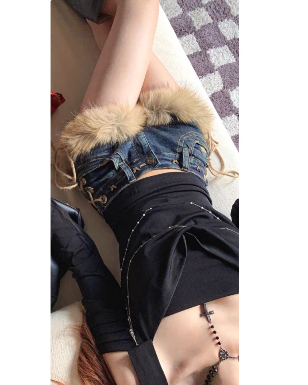 毛毛側綁繩短褲