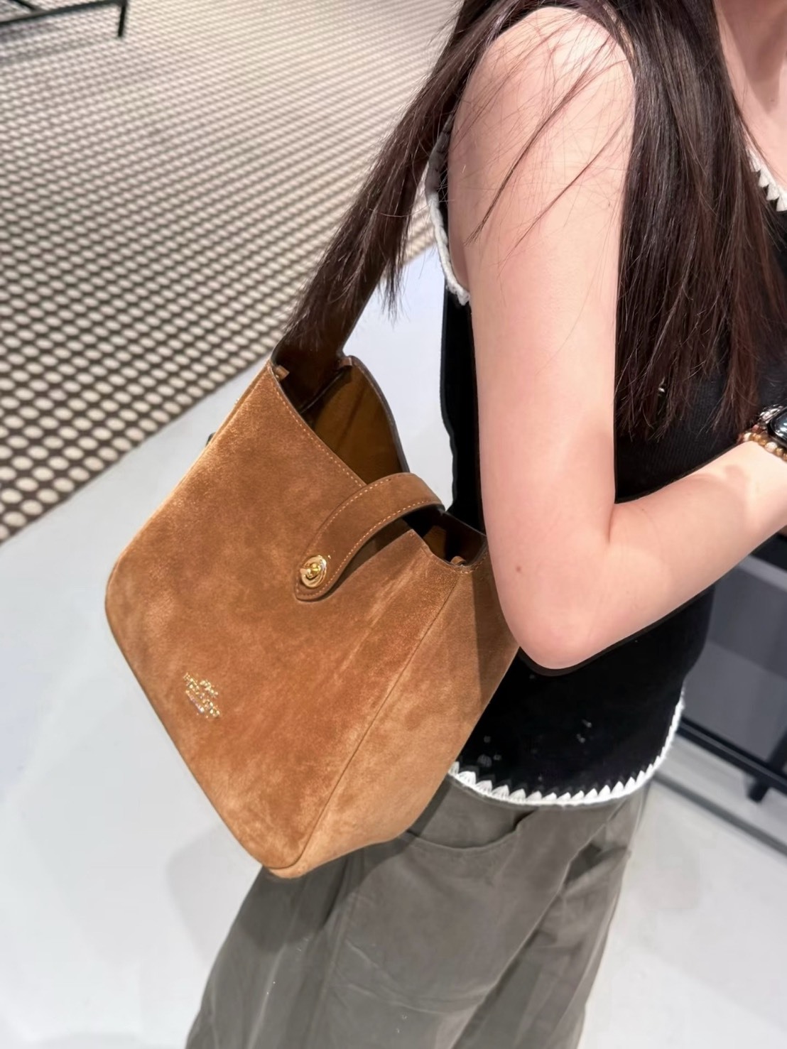 <快速出貨> Coach Hadley Bag 肩背包