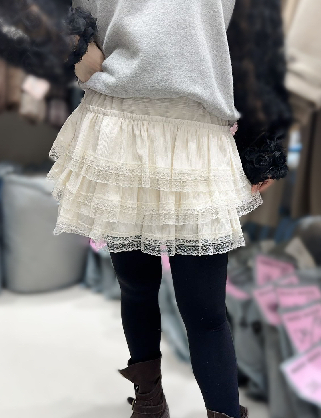 ME02  絲絨裙褲  腰24-40 HIP46 長14 $369