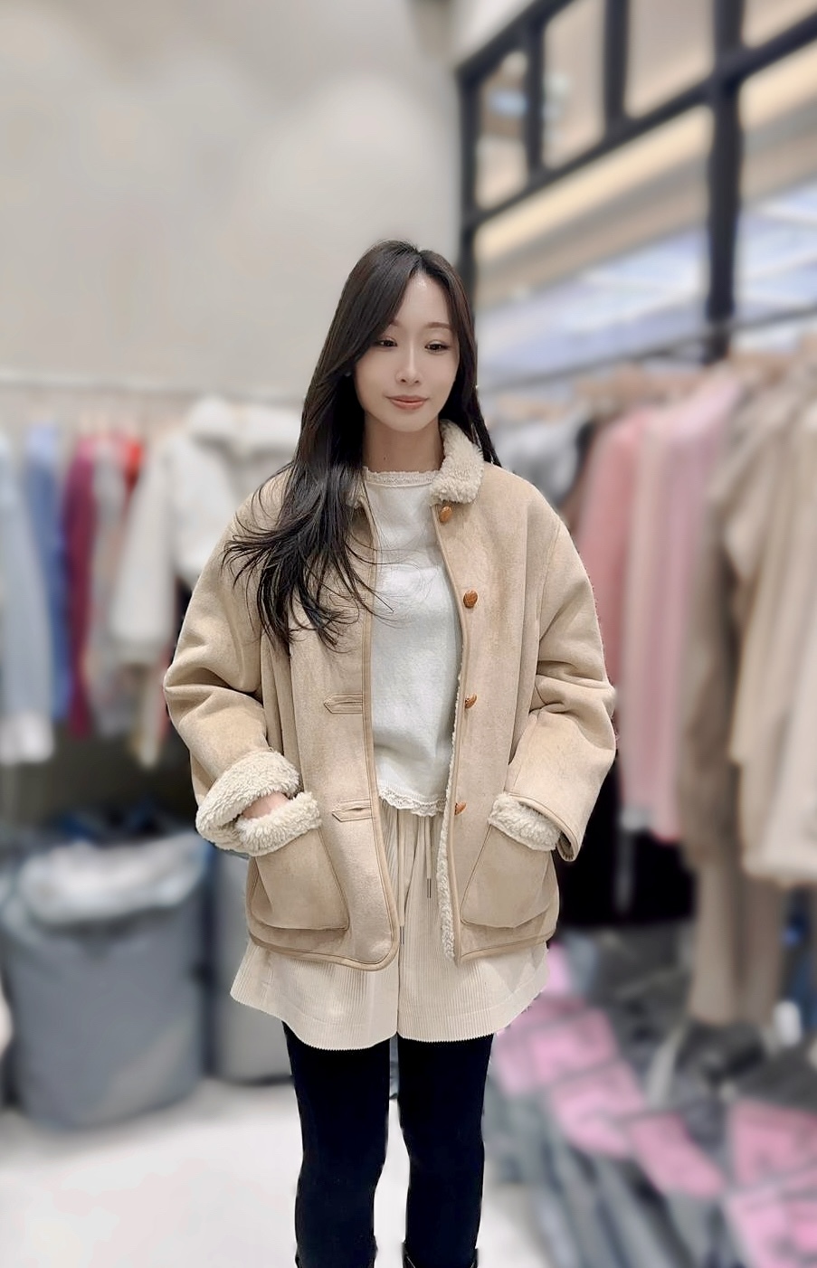 ME11  型格毛毛縷  胸48 長26   原價 $799