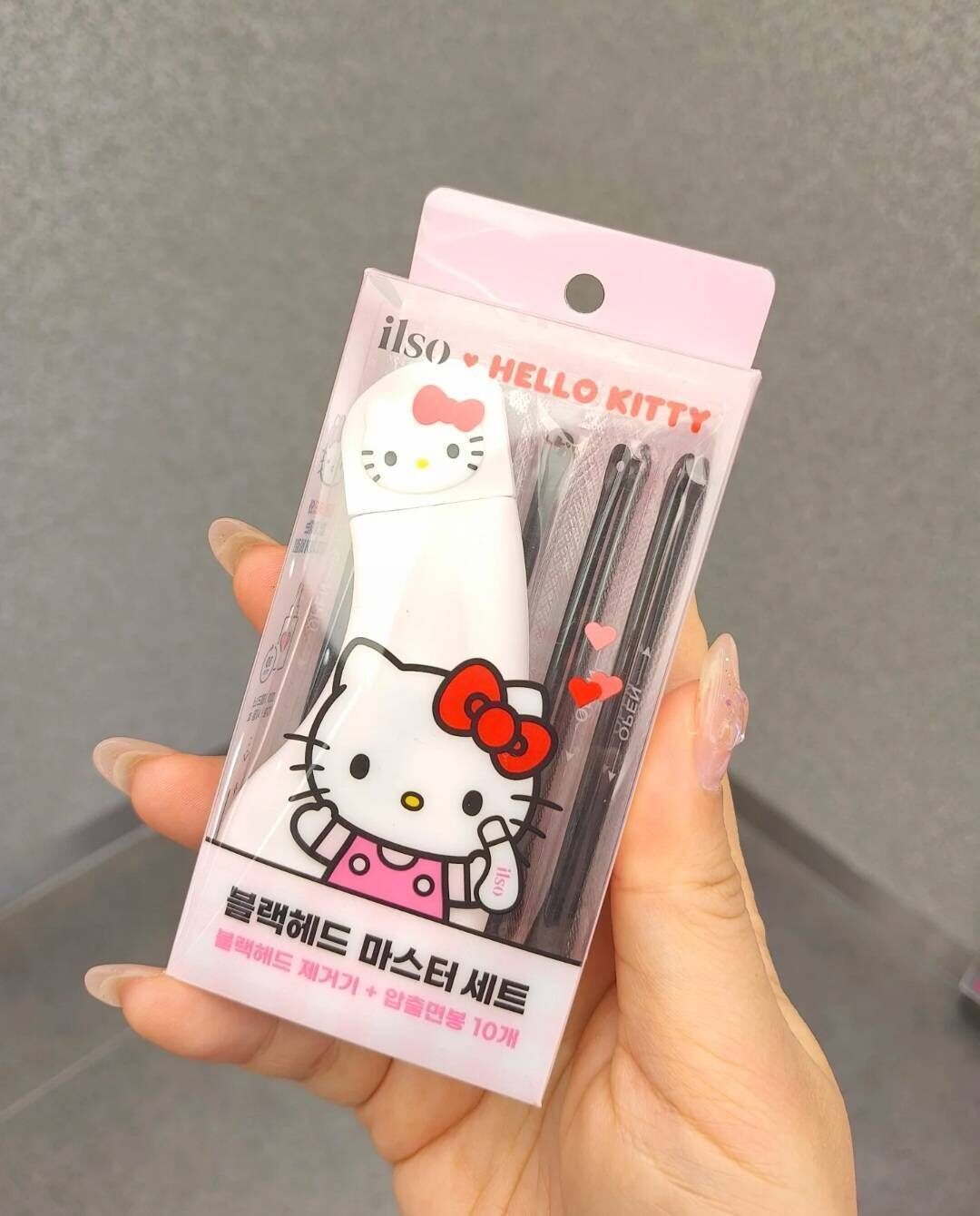 韓國 ilso x Hello Kitty 人體工學去黑頭鏟(附棉花棒*10)