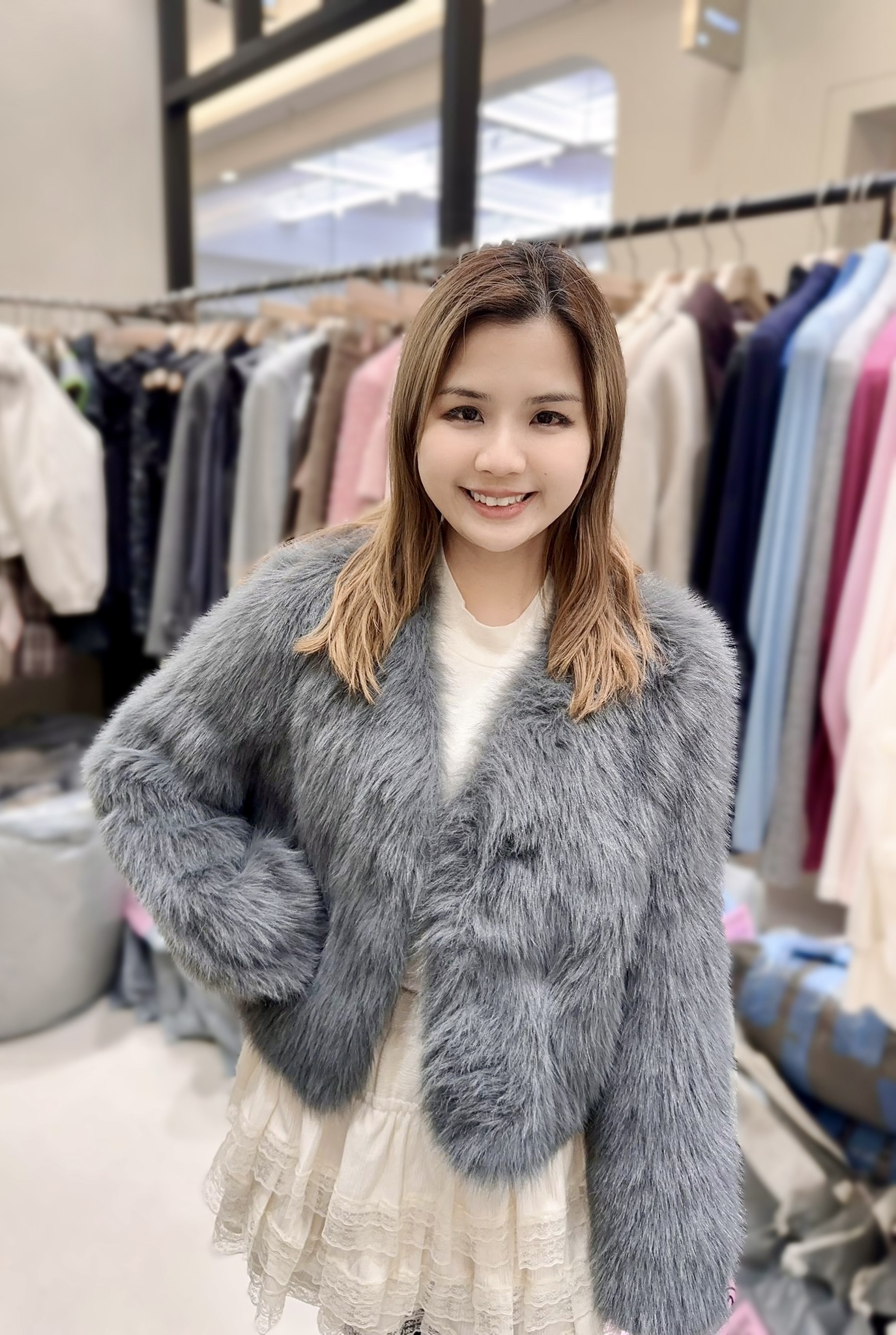 ME16  貴氣輕身毛毛縷  胸42 長19  原價  $619