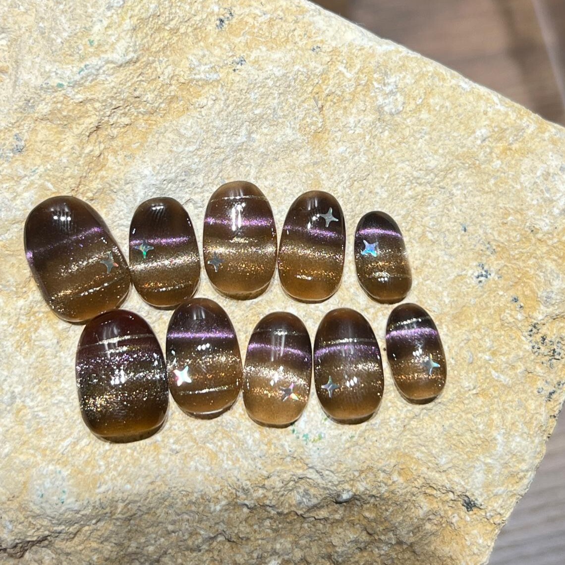 baby:nail ︳Amber Galaxy Cat Eye