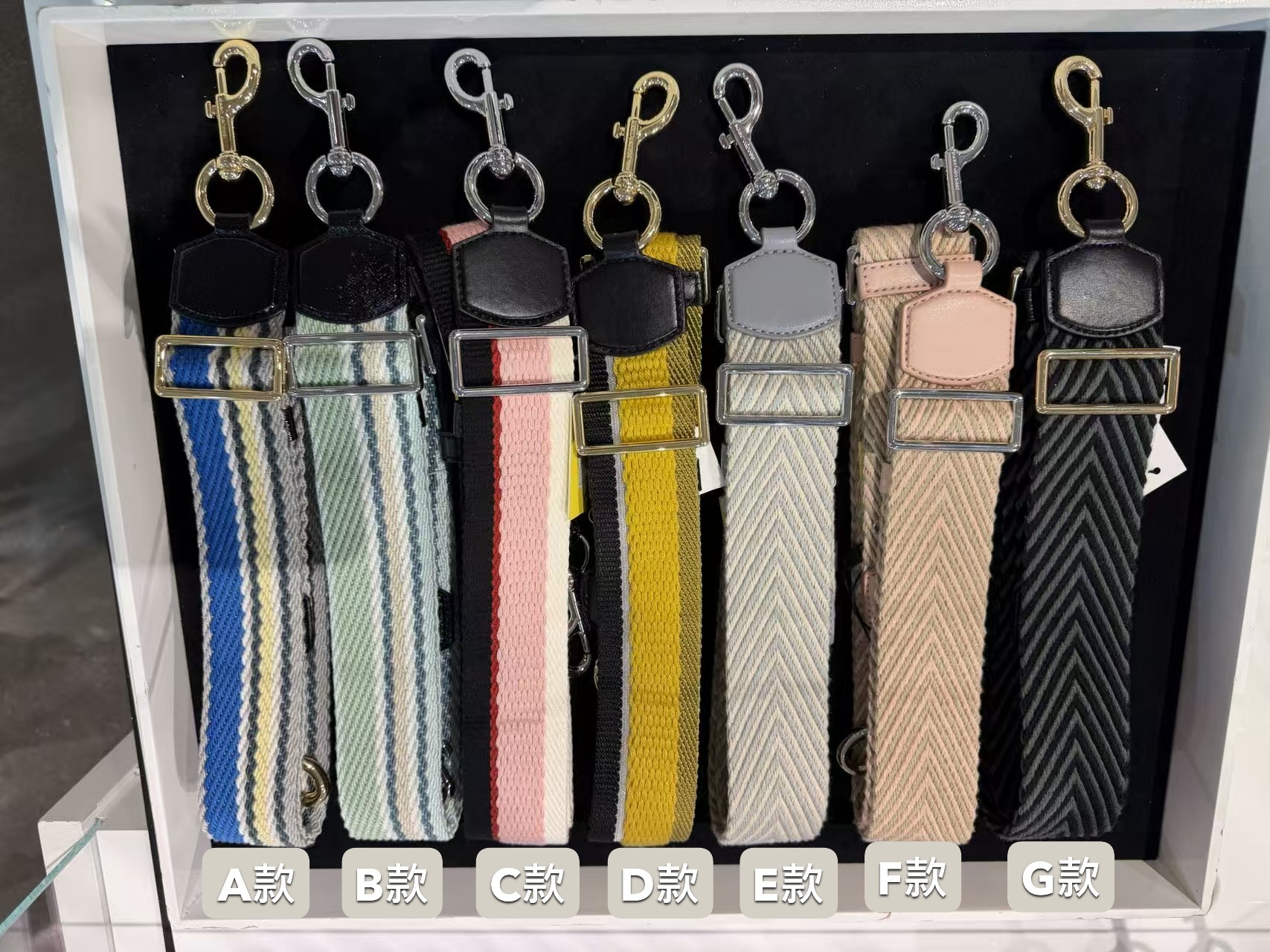 【直播】MARC JACOBS LL1124122 粗肩帶