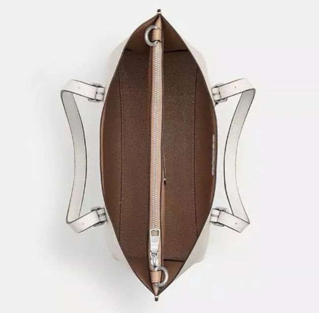 [U] COACH SV/CHALK CV966 LTH TNL HW MOLLIE 25, 196395541935 (UCO112)