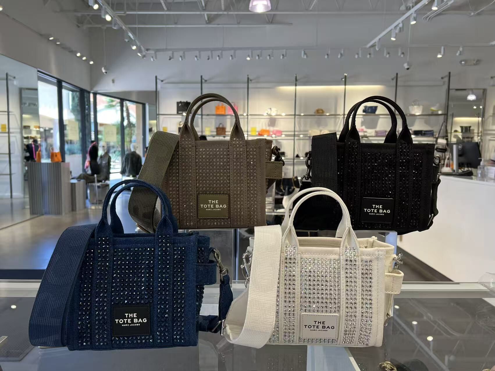 【直播】MARC JACOBS LL1124128 手提包