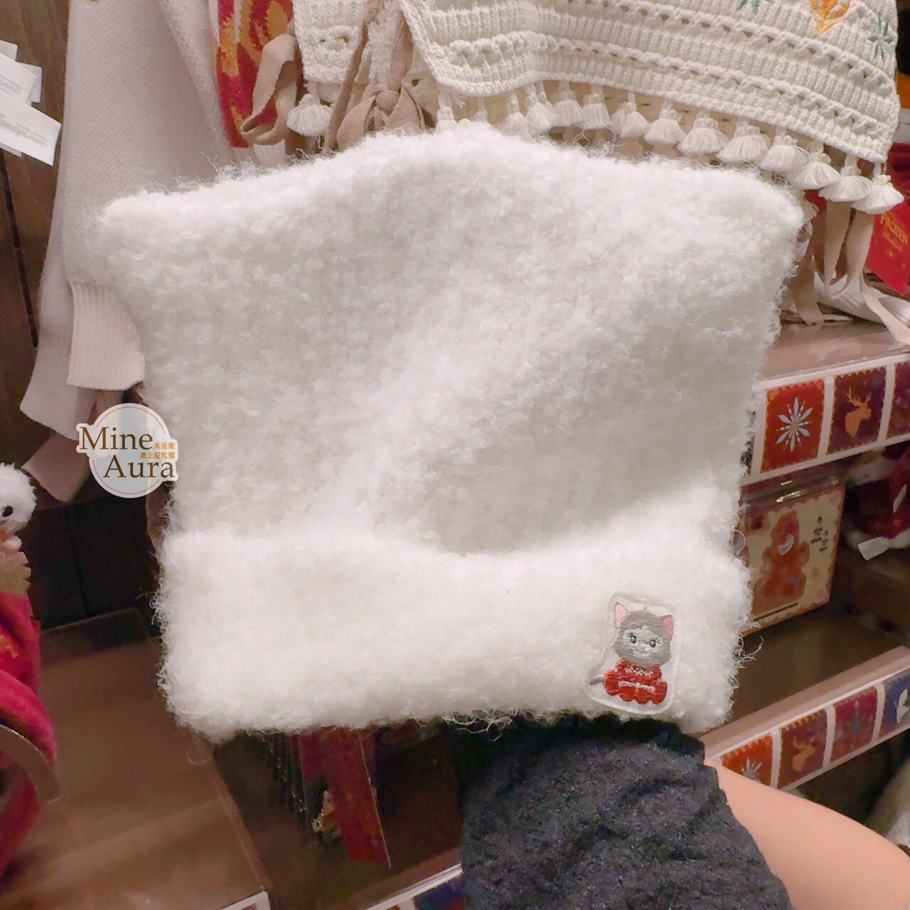 World of Frozen 限定 貓咪 大頭刺繡圖案 白色 針織 毛帽 帽子 冰雪奇緣 Frozen -香港迪士尼樂園