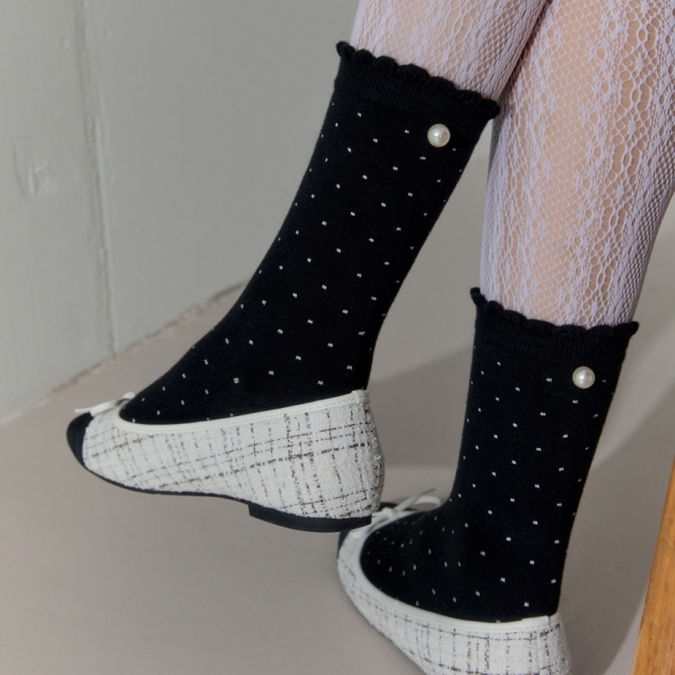 韓國 socks appeal® RIBBON GIRL 閃亮點點中筒襪 珍珠 黑