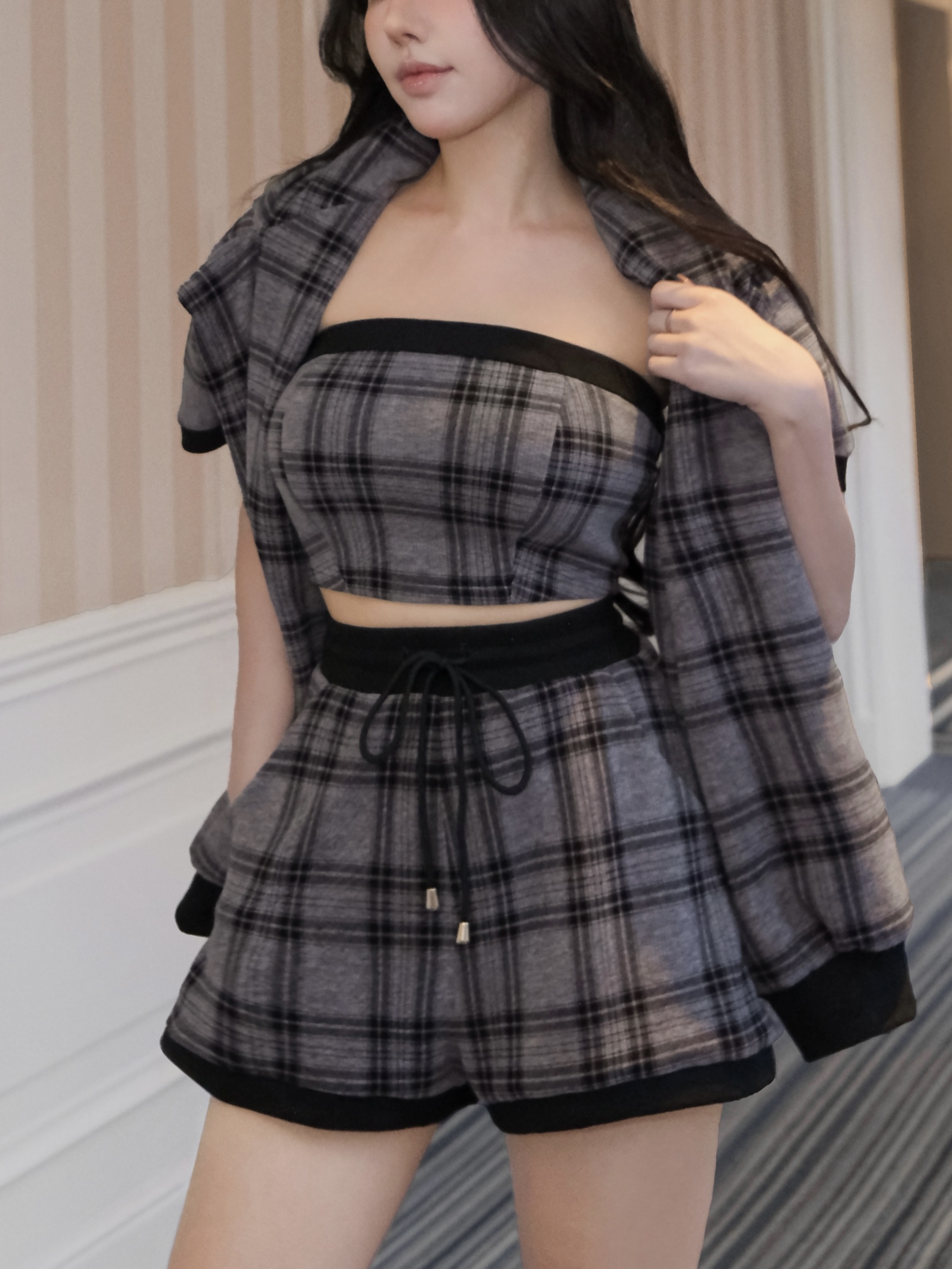 訂製-慵懶格紋撞色A字短褲