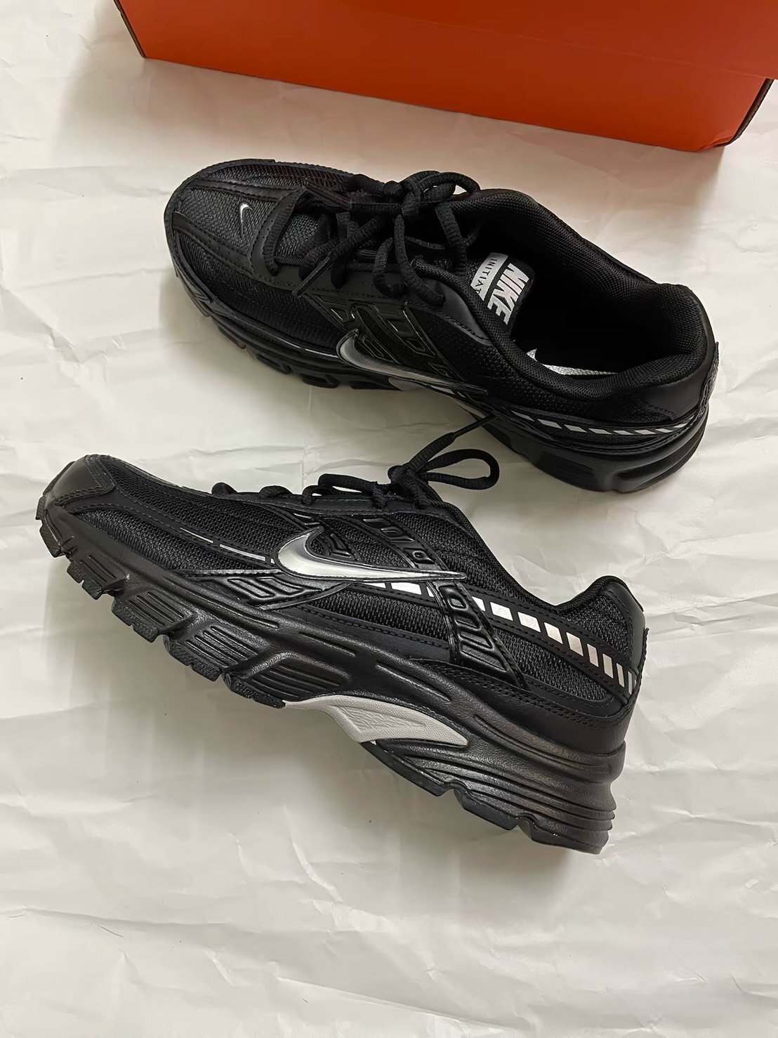 NIKE INITIATOR 'Dark Smoke' 黑銀 復古 男鞋 IB4595-001
