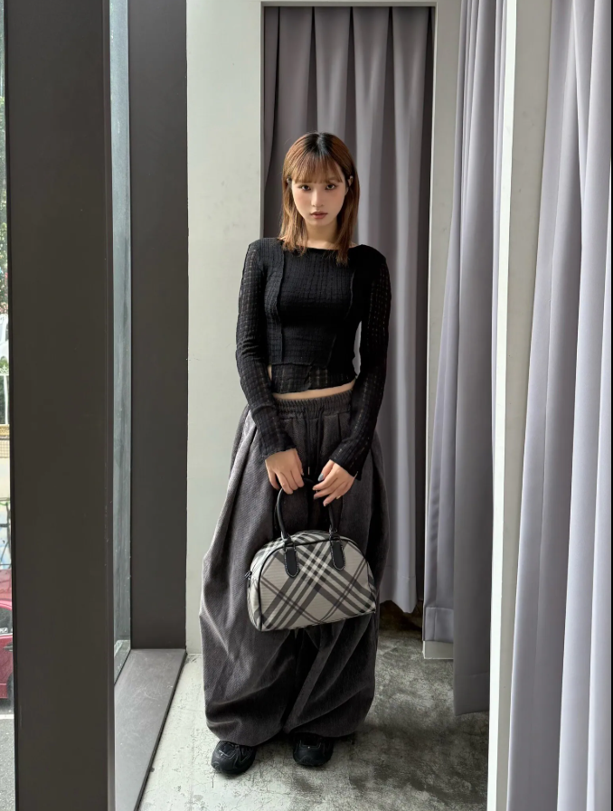 SIMON MADE GC-2514 鬆餅格 甜辣 輕盈 薄長袖 透視感 長T