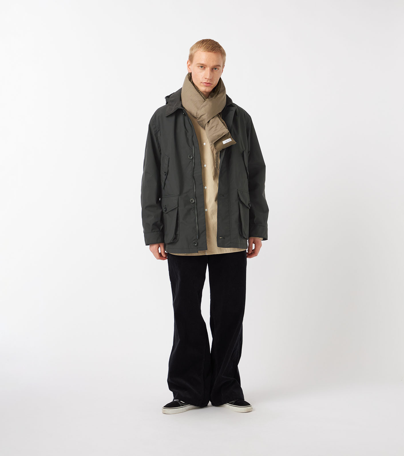 【代購】nanamica Down Muffler 羽絨圍巾 – 輕量保暖冬季必備