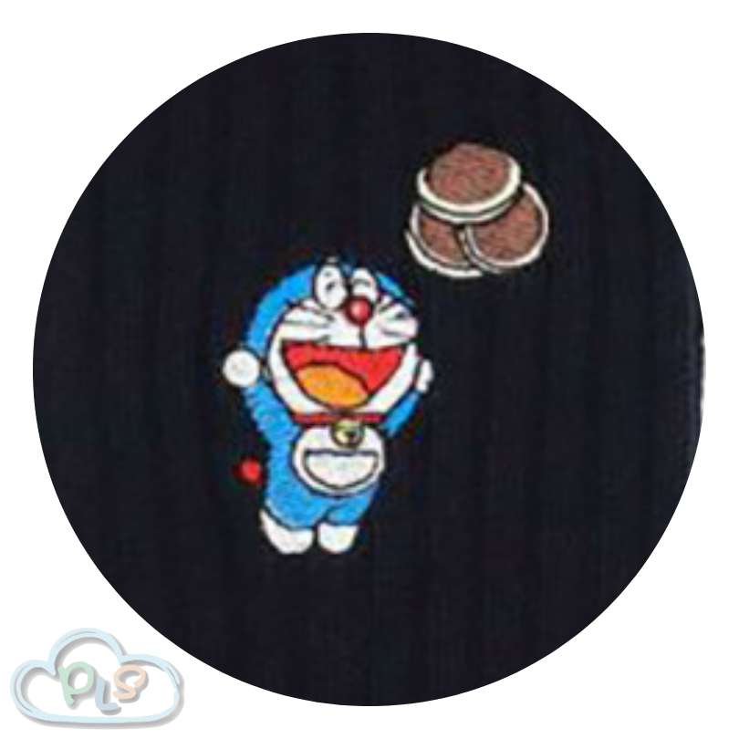 現貨 刺繡襪子 (23-25cm) 多啦A夢 未來百貨 黑色 #40131-1