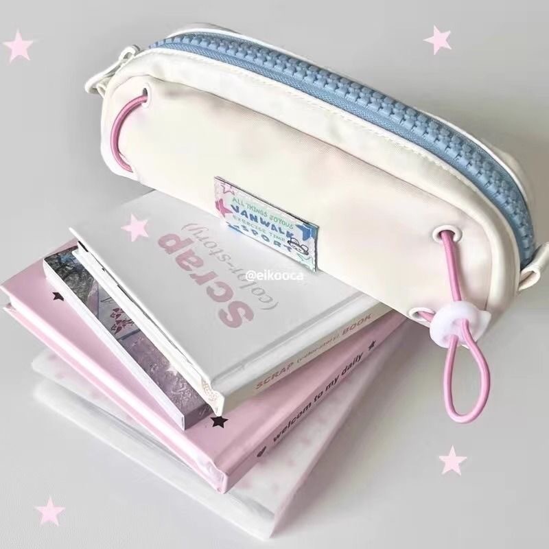 Minimal Blackberry-Star Drawstring Stationery Pouch