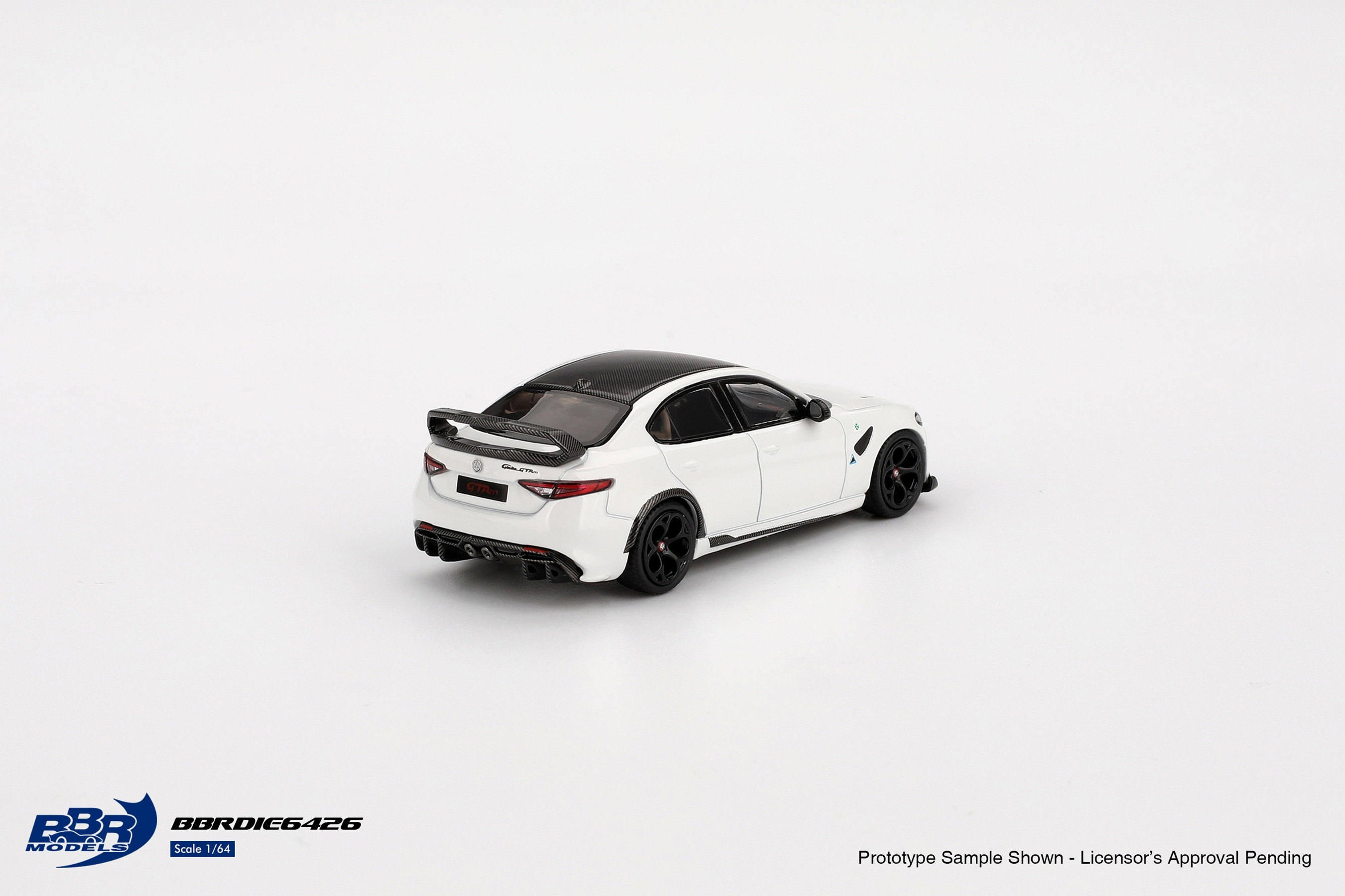 BBR 1:64 愛快羅密歐 Alfa Romeo Giulia GTAm 白色 合金模型車