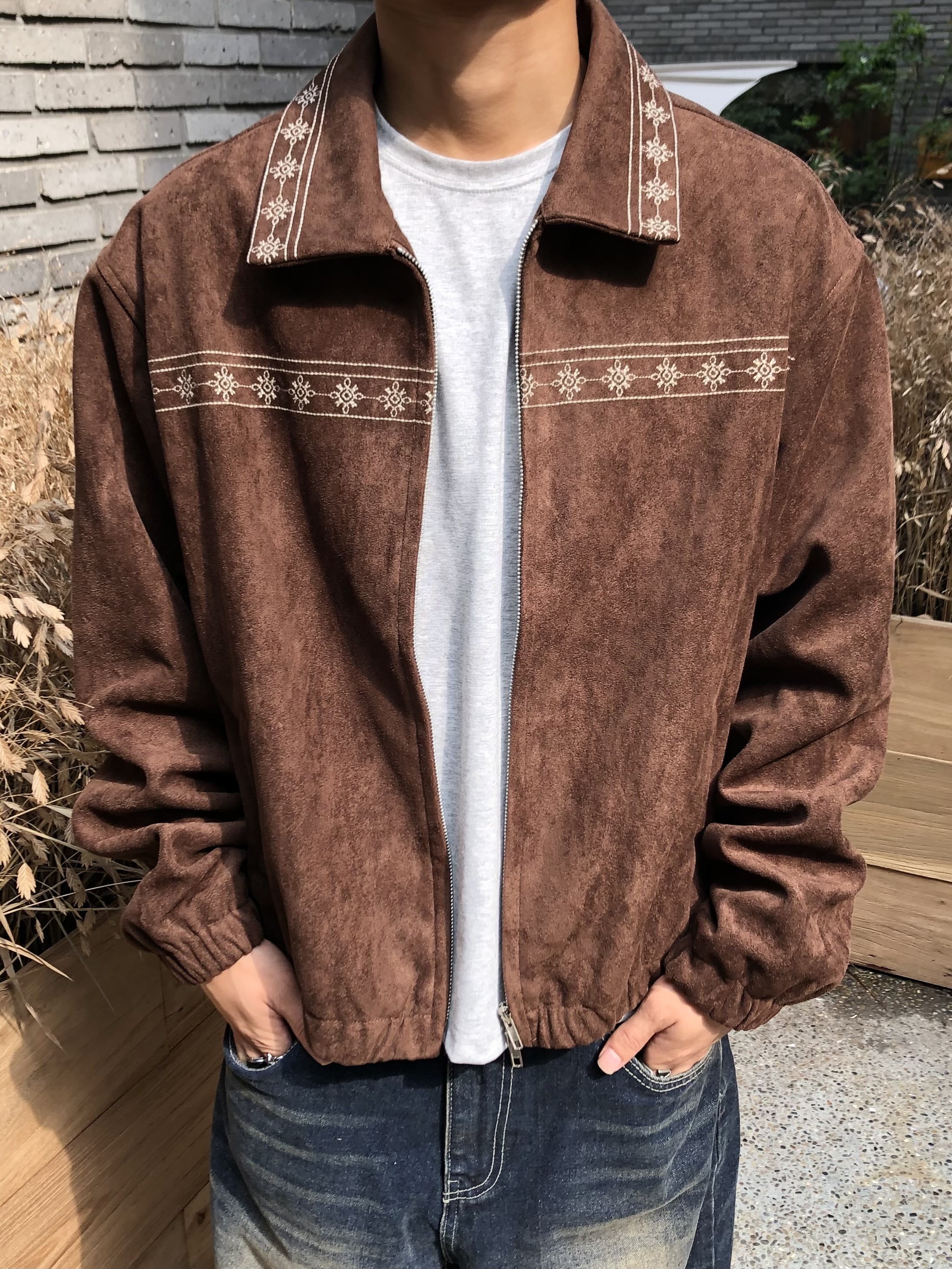 Ruta刺繡麂皮夾克