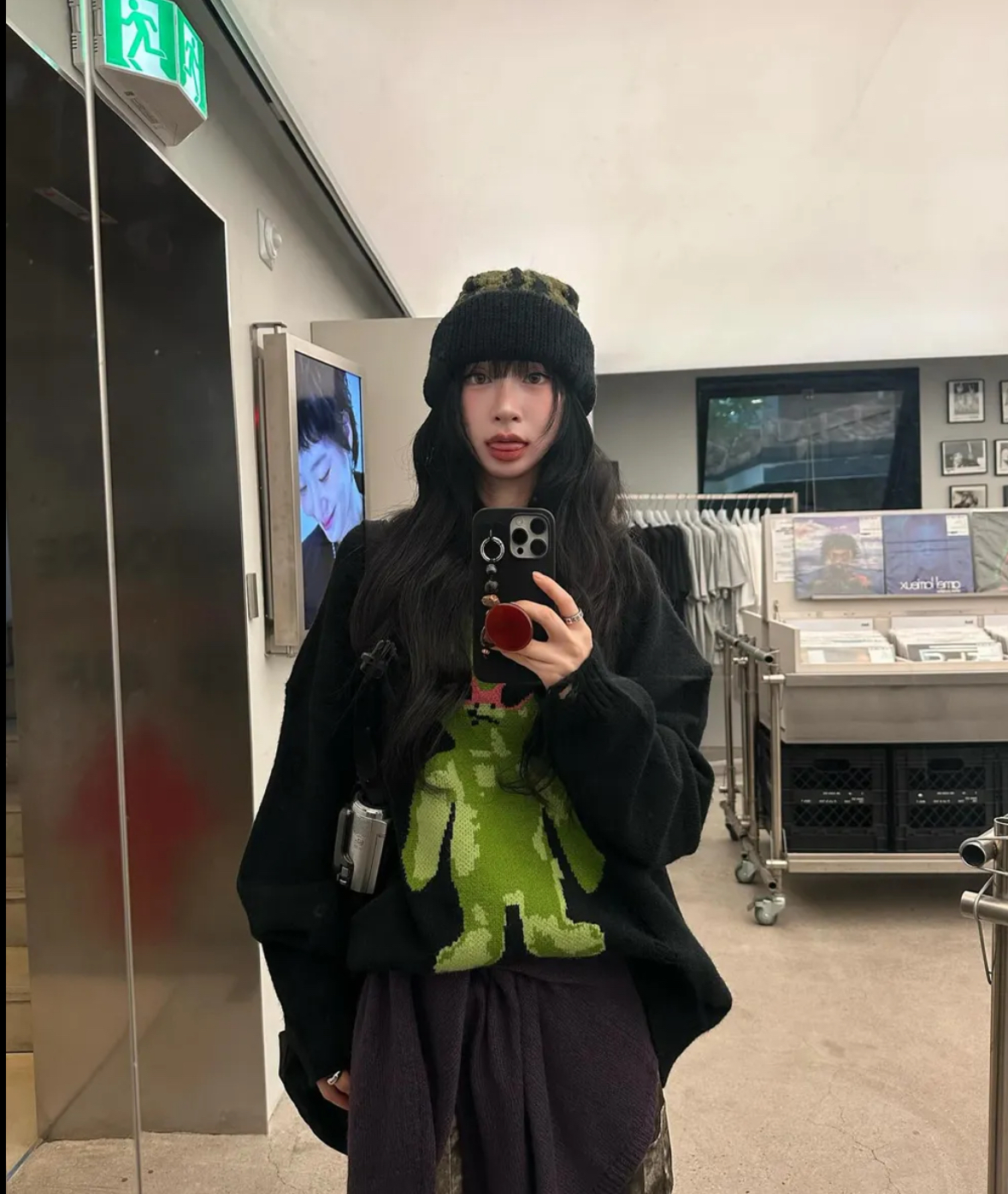 Hoodhood 外星人毛衣 針織毛衣