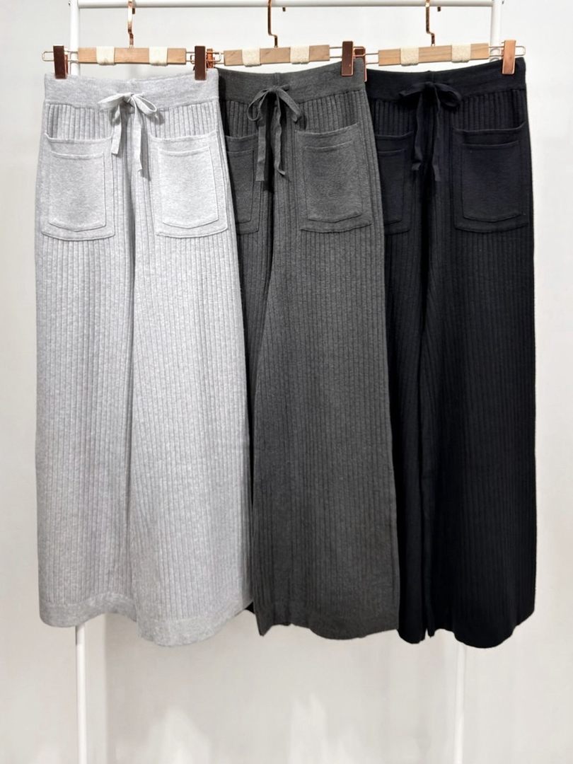 柔軟時光・立體口袋針織寬褲