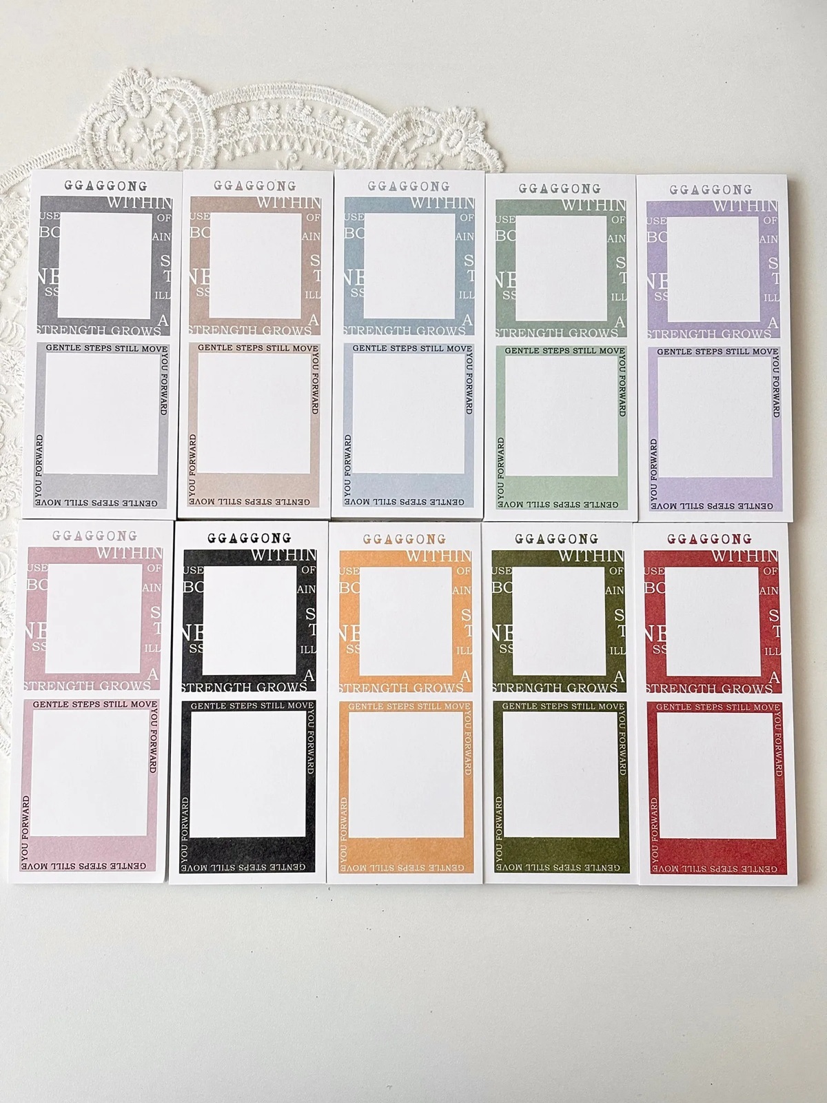 韓國 ggaggong． 粉彩字框 便箋本套組 粉彩色/特殊色