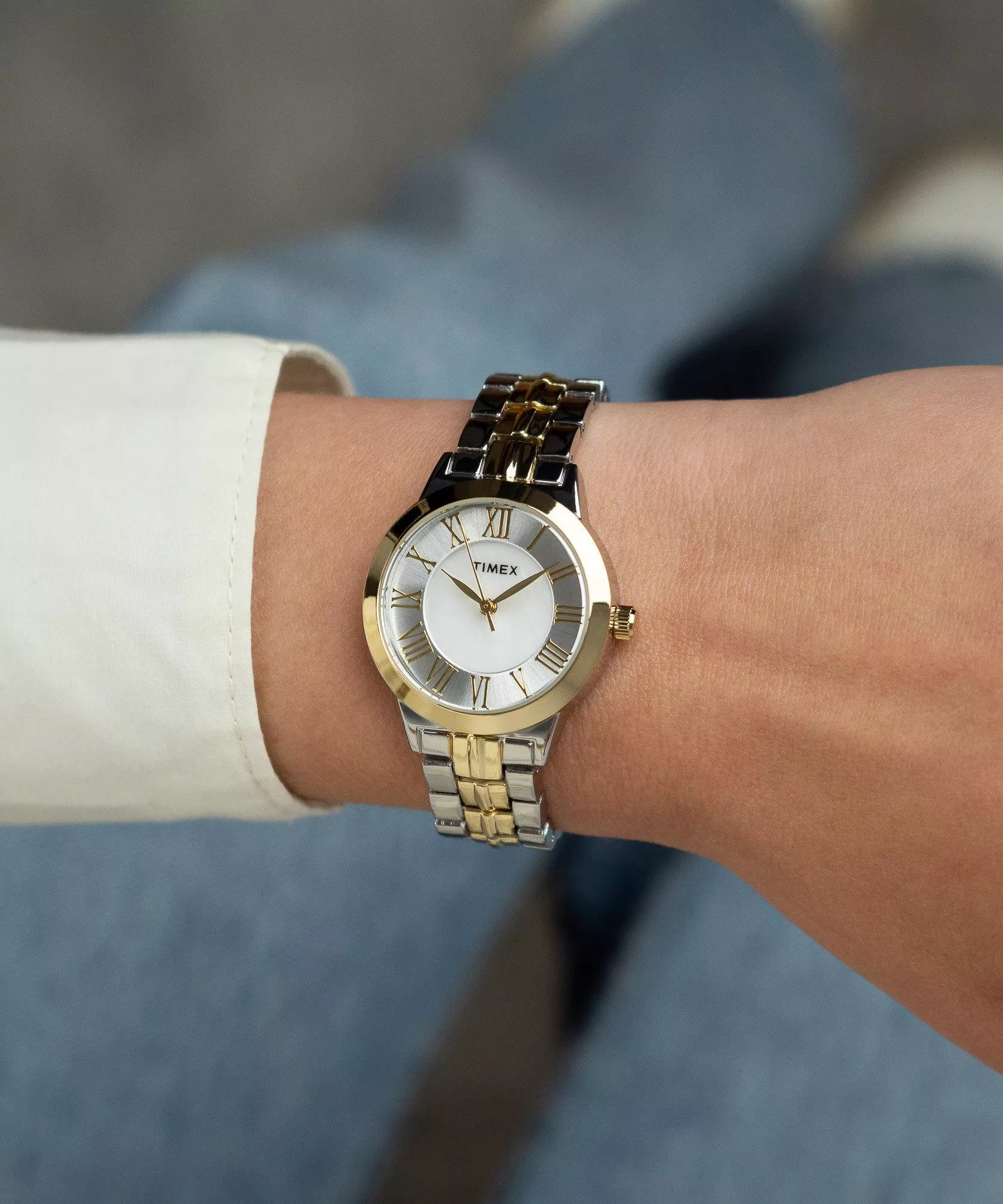 萬年鐘錶 - TIMEX 天美時  Main Street 羅馬時標優雅氣質不鏽鋼錶帶女錶 TW2Y38300 錶徑30MM