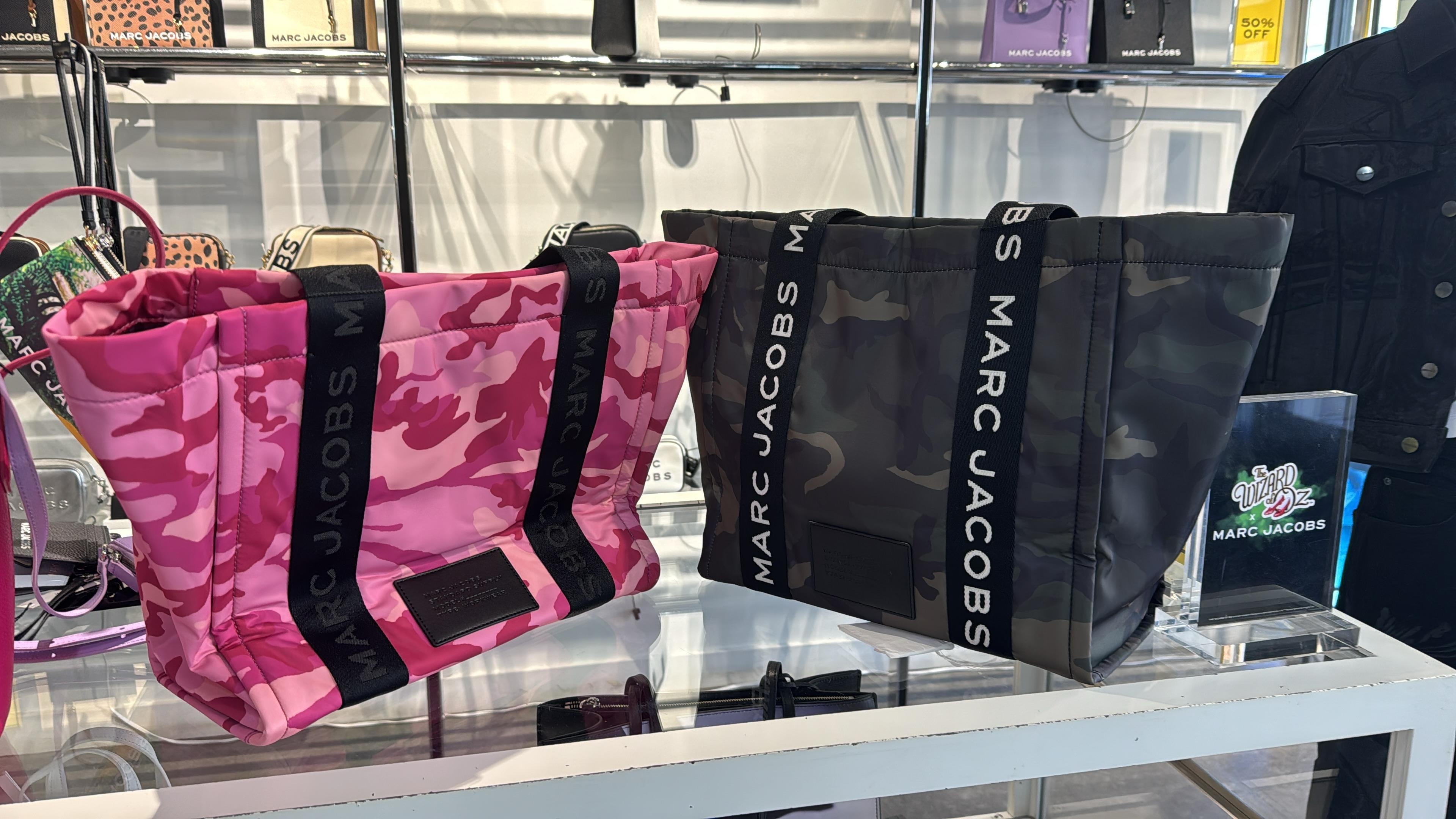 【直播】MARC JACOBS LL1124216 迷彩tote包包