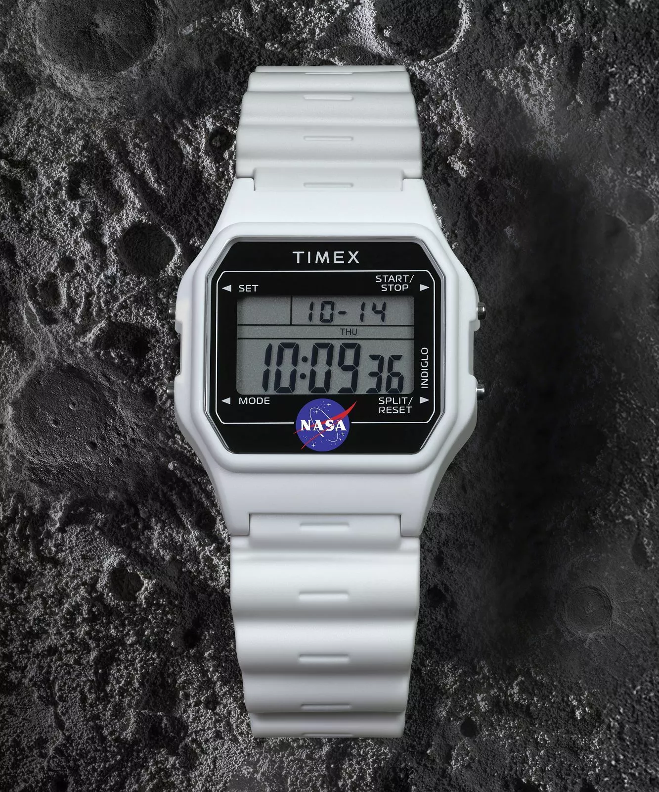 萬年鐘錶 - TIMEX 天美時  NASA太空旅行白色橡膠錶帶電子錶  TW2Y13500  錶徑 36MM