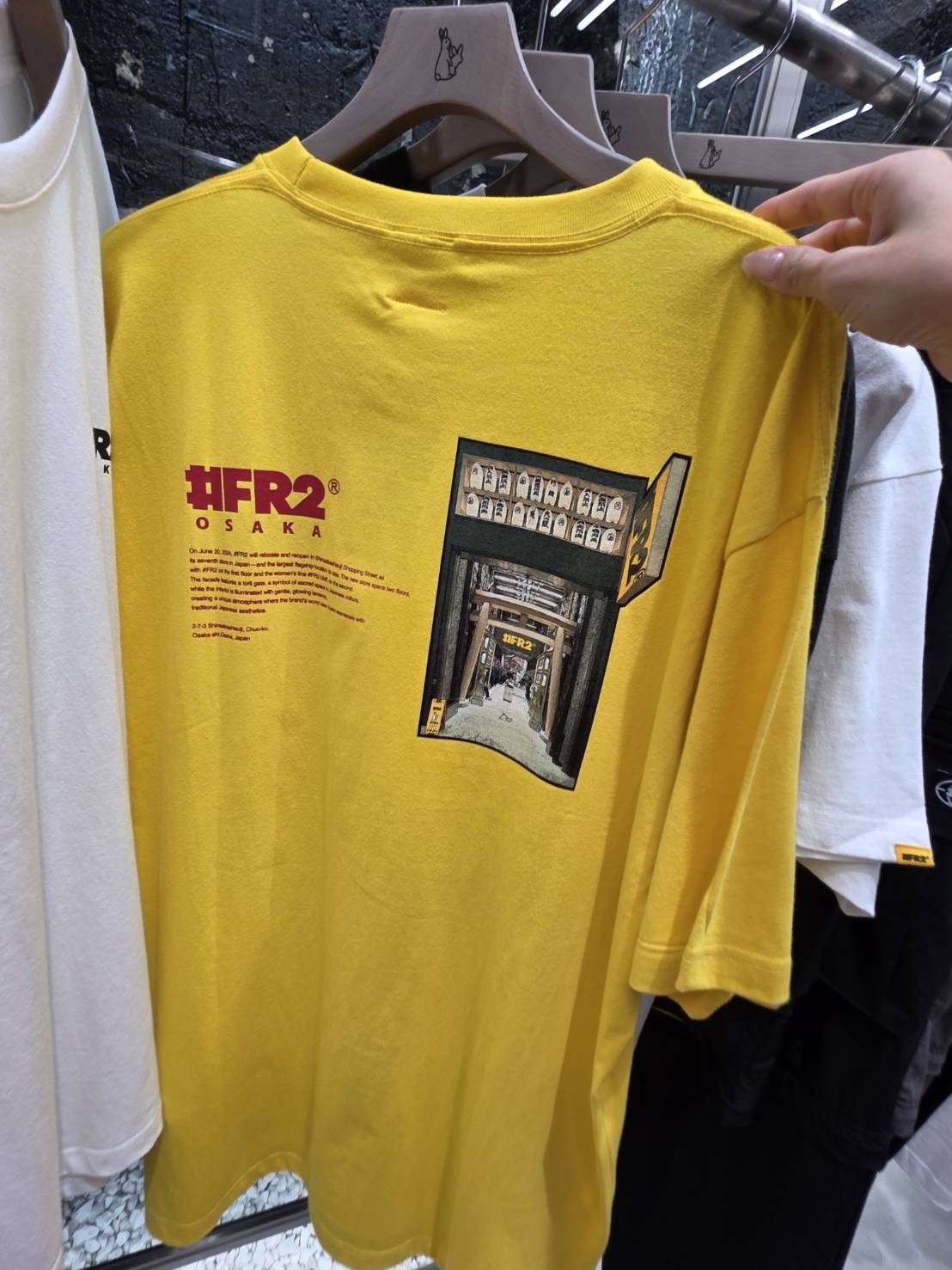 【#FR2】大阪店鋪外觀短TEE