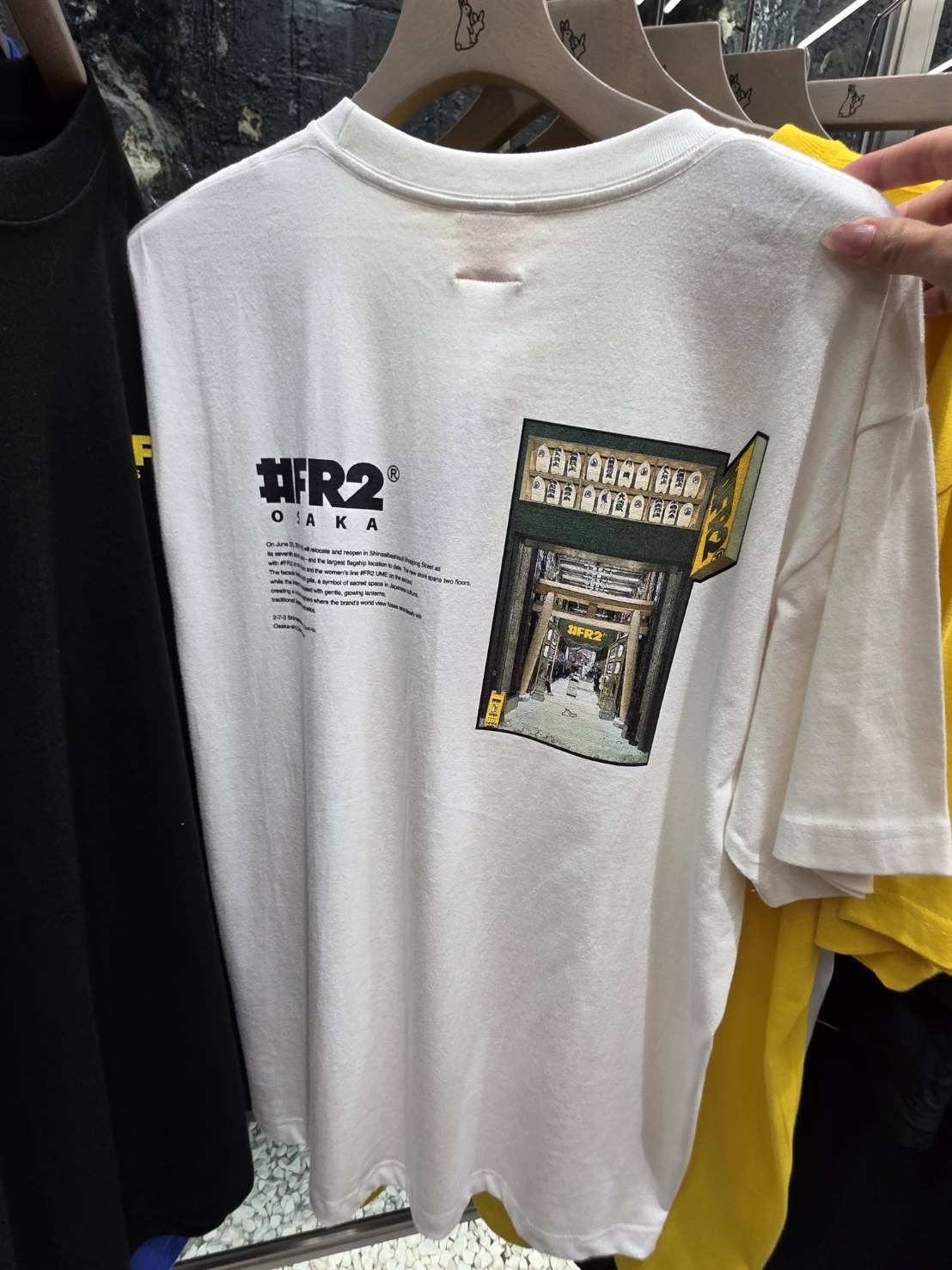 【#FR2】大阪店鋪外觀短TEE