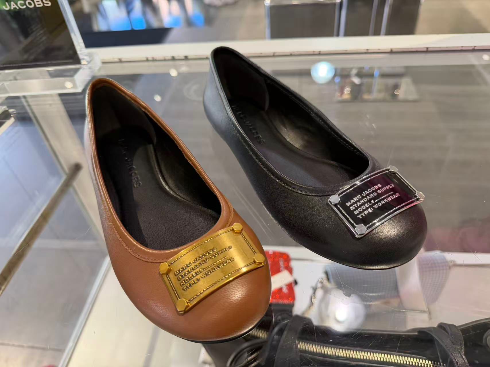 【直播】MARC JACOBS LL1124603 女裝鞋