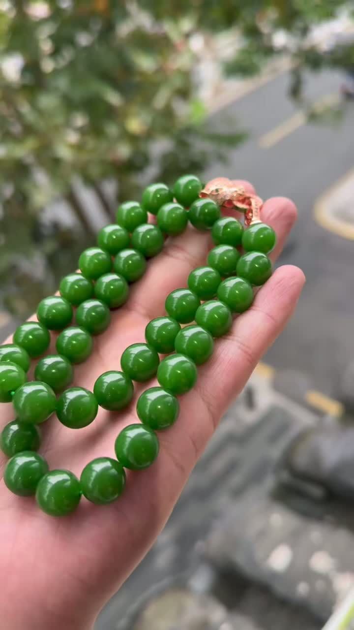 1110723 和田玉老坑綠羊脂珠鏈