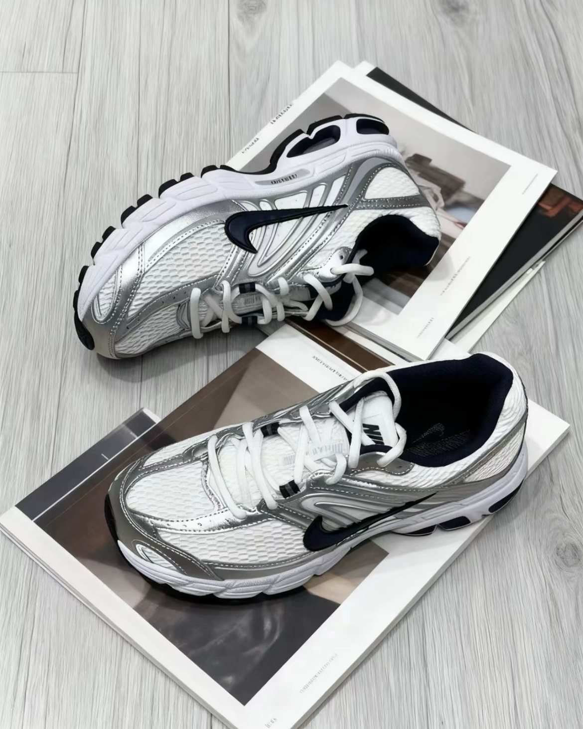 Nike Air Max Moto 2K 白銀藍 海軍藍 氣墊 緩震 復古 老爹鞋 運動休閒鞋 女鞋