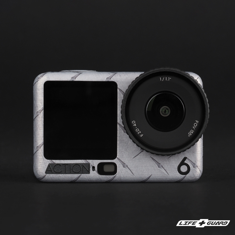 LIFE+GUARD 鏡頭貼膜安裝示意，適用 DJI Osmo Action 6